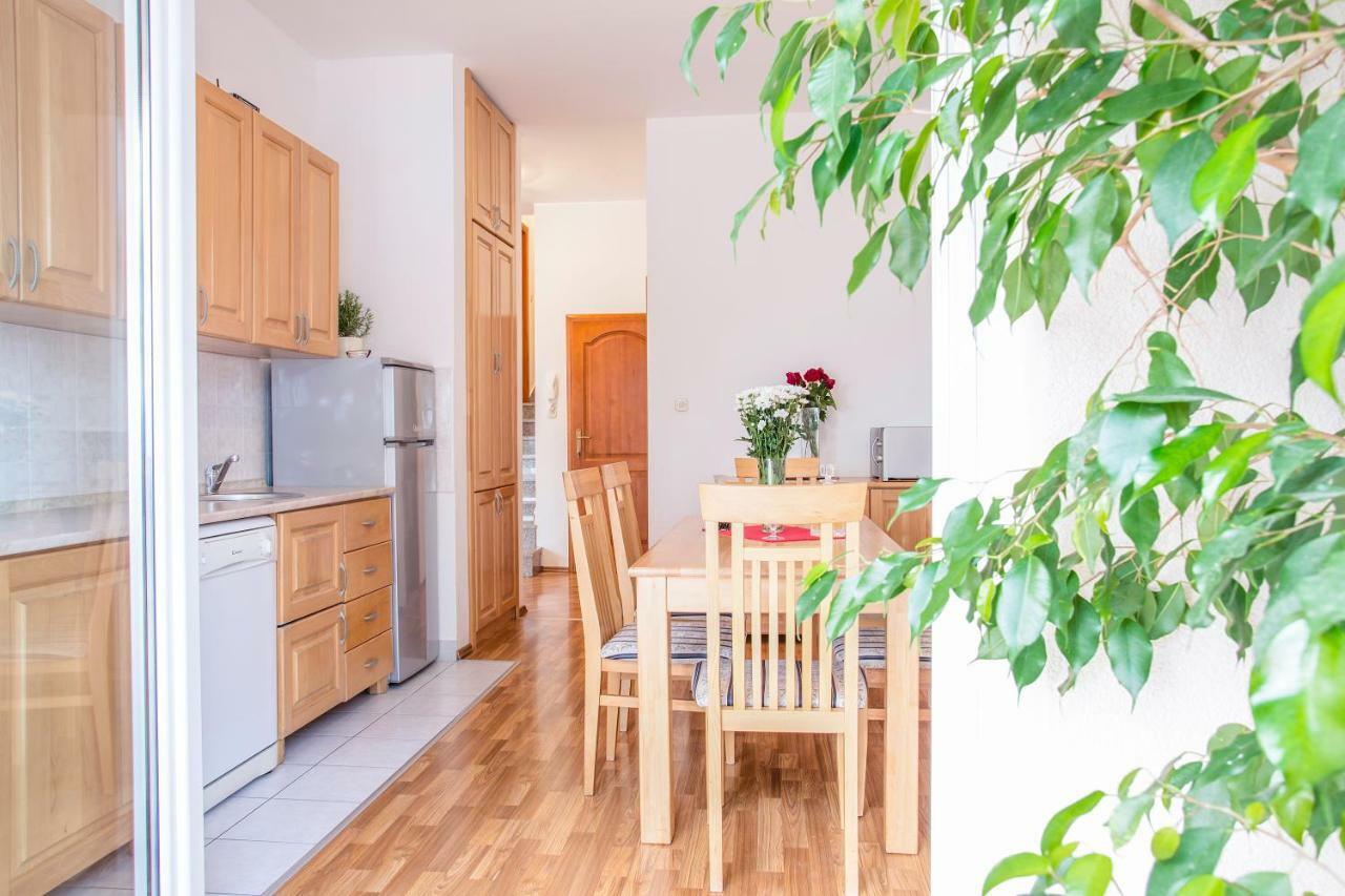 Larus-M Apartments Mimice Ngoại thất bức ảnh